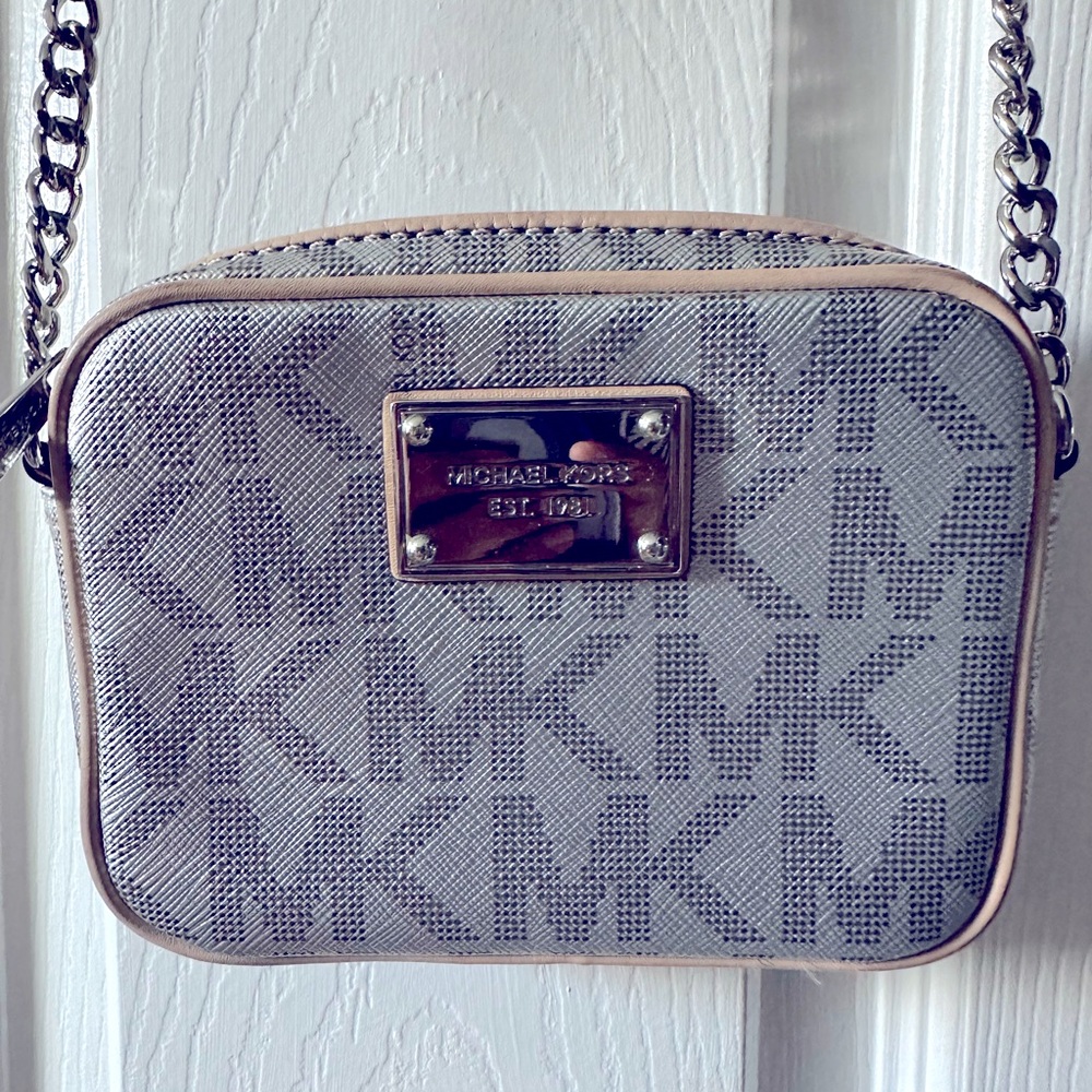 Small Michael Kors purse